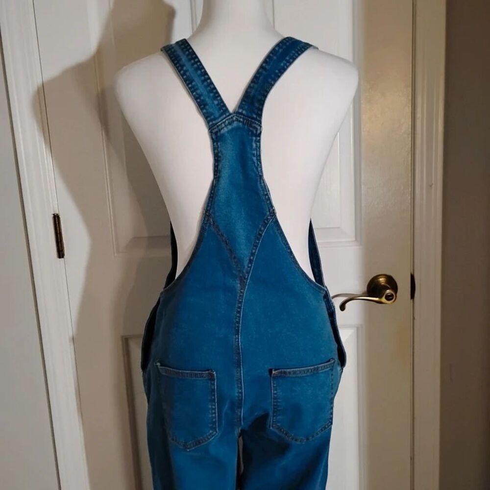 Cute overalls - Picture 4 of 8